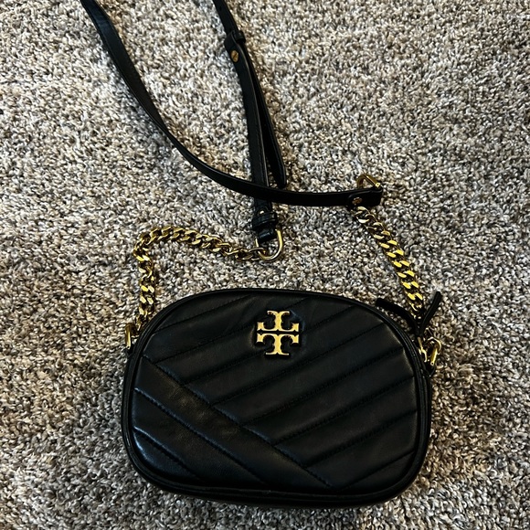 Tory Burch purse - Picture 1 of 3